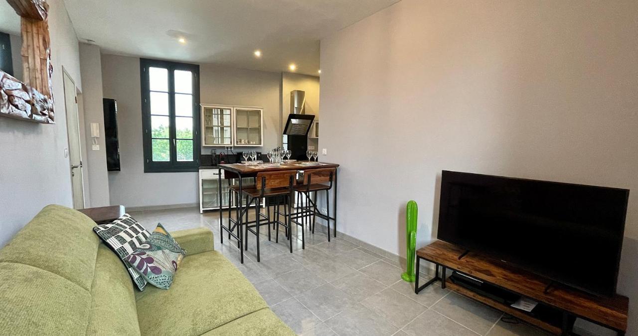 Quai Du Felibre Appartement LʼIsle-sur-la-Sorgue Buitenkant foto