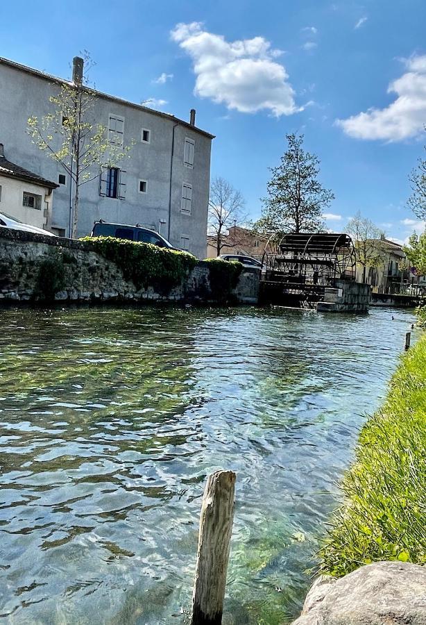 Quai Du Felibre Appartement LʼIsle-sur-la-Sorgue Buitenkant foto