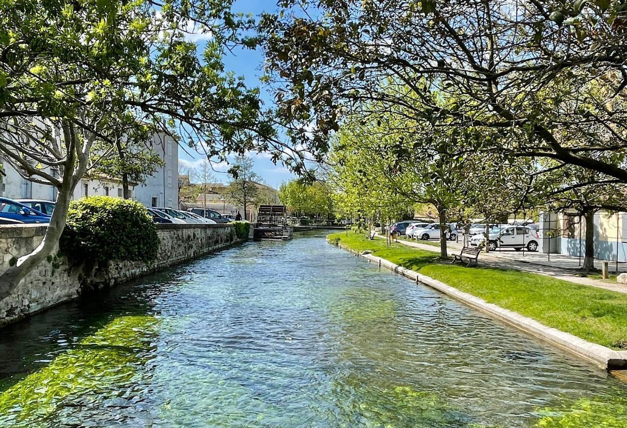 Quai Du Felibre Appartement LʼIsle-sur-la-Sorgue Buitenkant foto